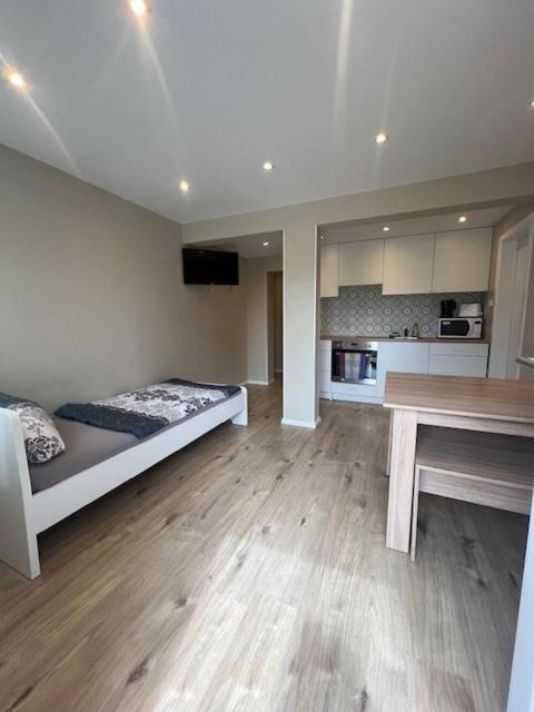 Serena Monteur Apartment Rodenbach  Extérieur photo